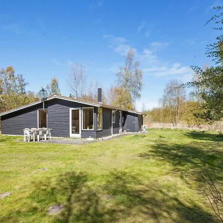 Casa de Férias Three-bedroom Holiday In Oksbol 4